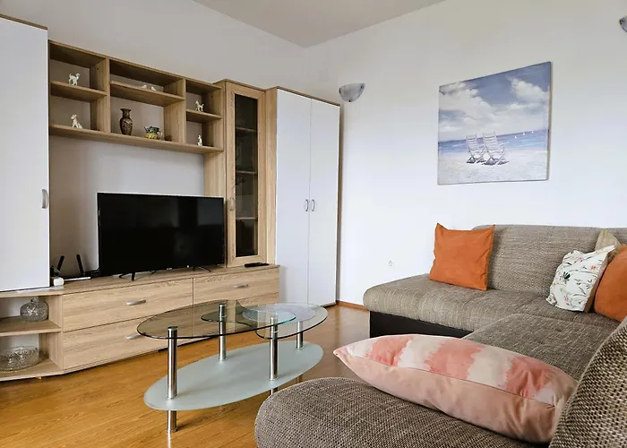 Nedo With Sea View Apartmán